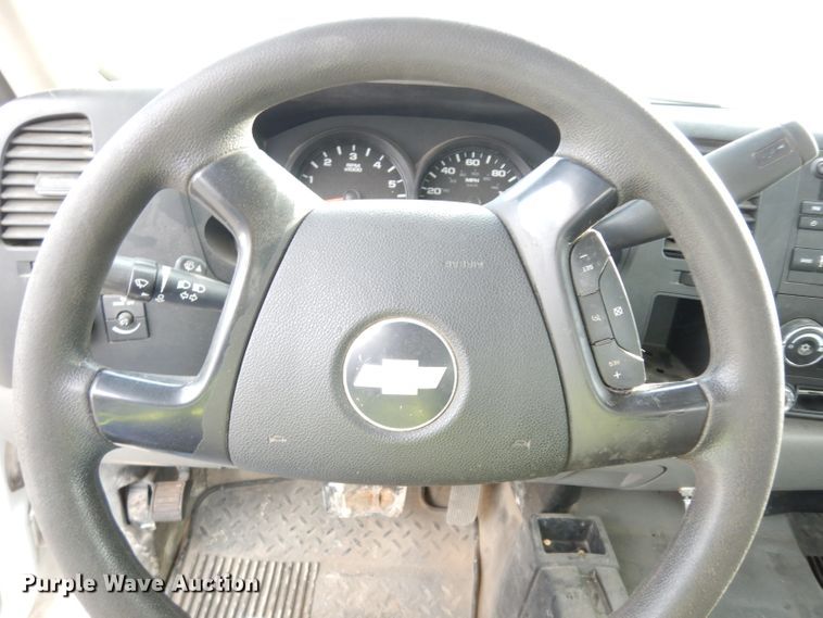 image for item DE4226 2008 Chevrolet Silverado 1500 Ext. Cab pickup truck