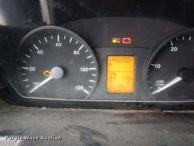 image for item DE4228 2007 Freightliner Sprinter 3500 utility van