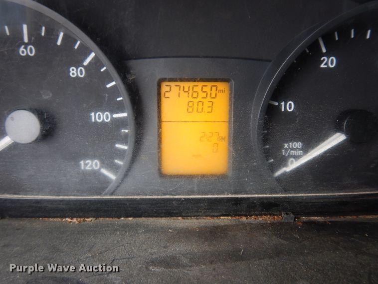 image for item DE4228 2007 Freightliner Sprinter 3500 utility van