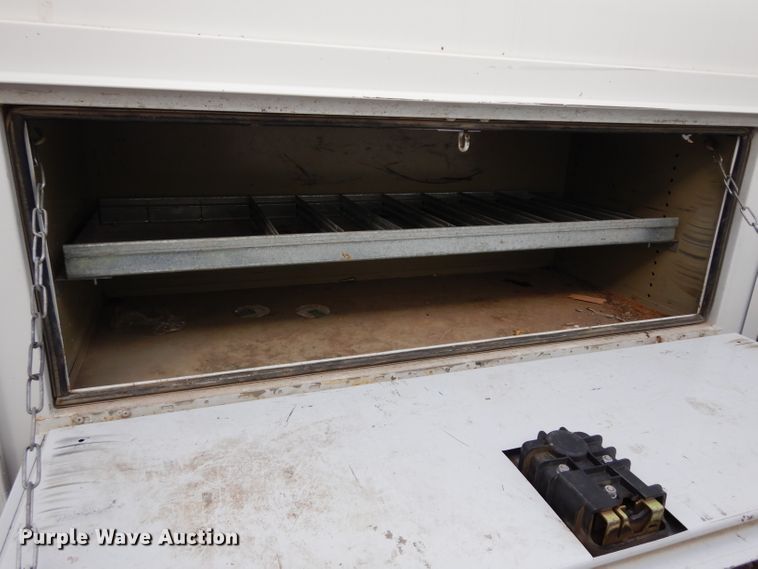 image for item DE4228 2007 Freightliner Sprinter 3500 utility van