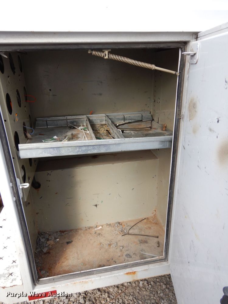 image for item DE4228 2007 Freightliner Sprinter 3500 utility van