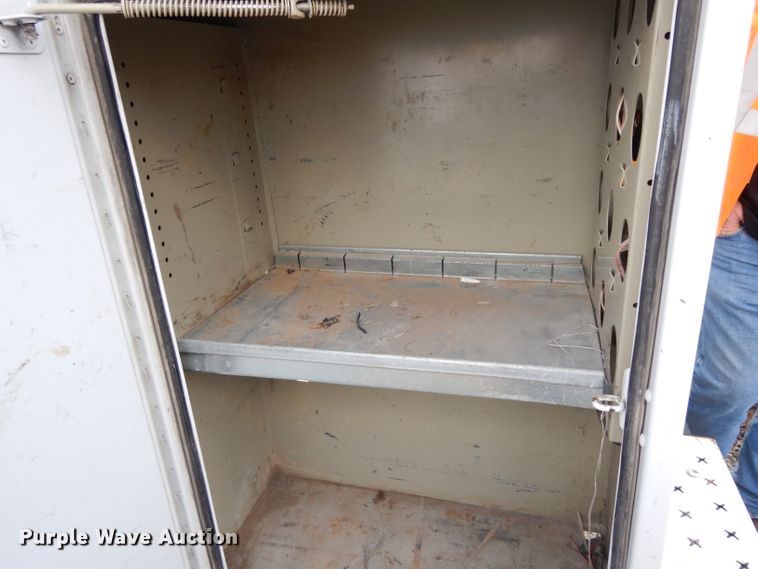 image for item DE4228 2007 Freightliner Sprinter 3500 utility van