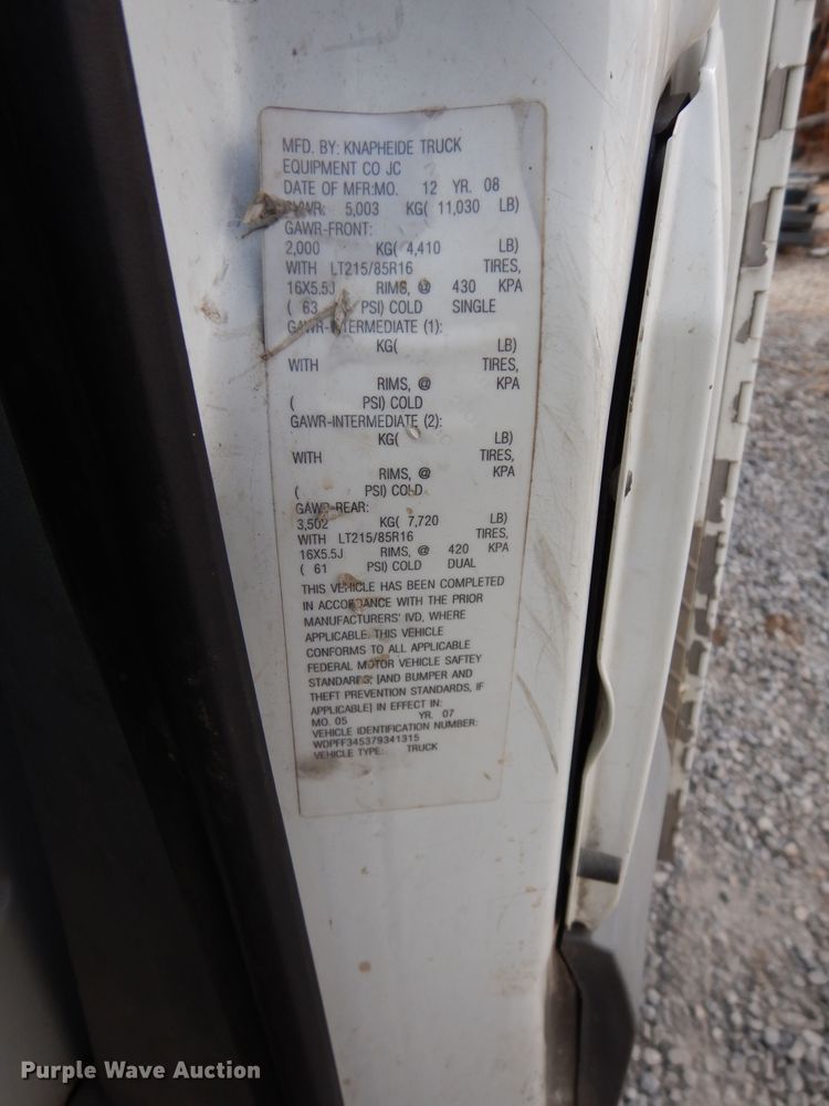 image for item DE4228 2007 Freightliner Sprinter 3500 utility van