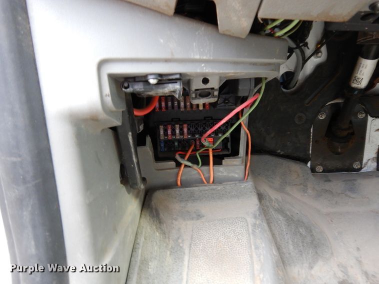 image for item DE4229 2007 Freightliner Sprinter 3500 utility van