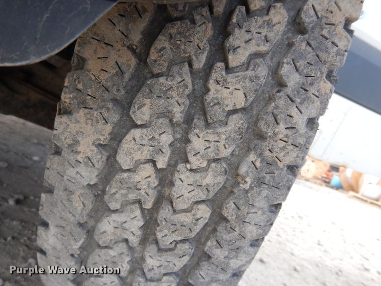 image for item DE4229 2007 Freightliner Sprinter 3500 utility van