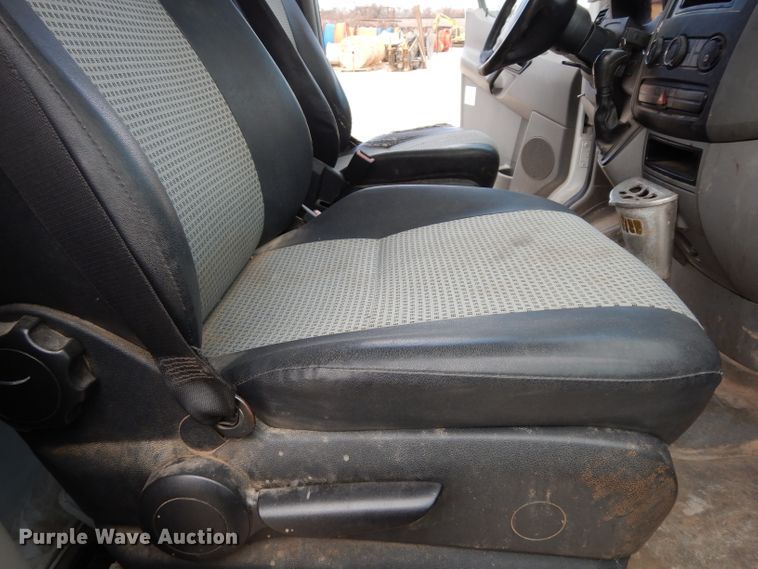 image for item DE4229 2007 Freightliner Sprinter 3500 utility van