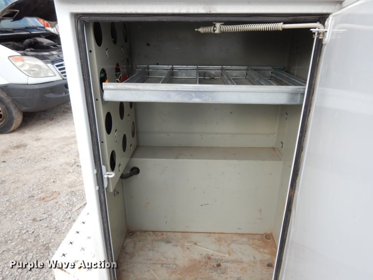 image for item DE4229 2007 Freightliner Sprinter 3500 utility van