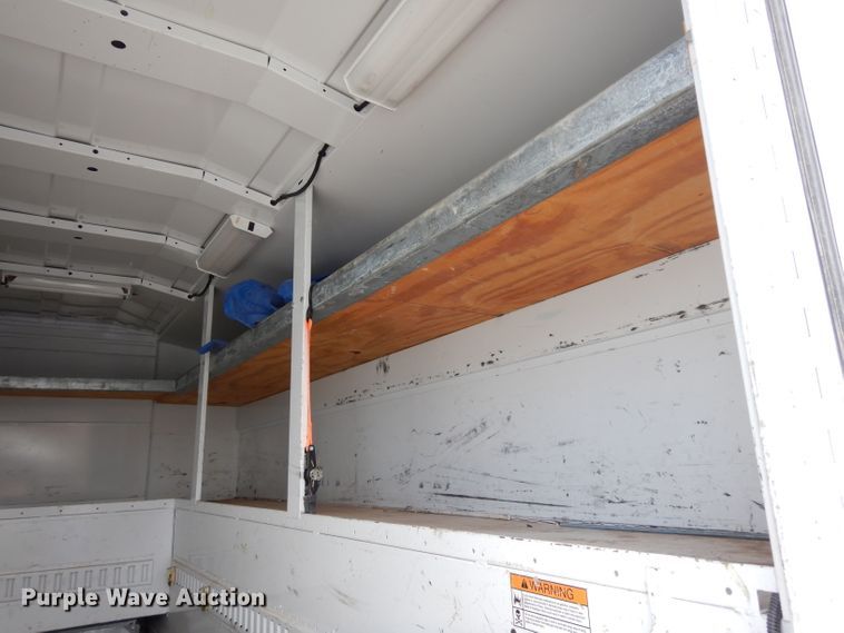 image for item DE4229 2007 Freightliner Sprinter 3500 utility van