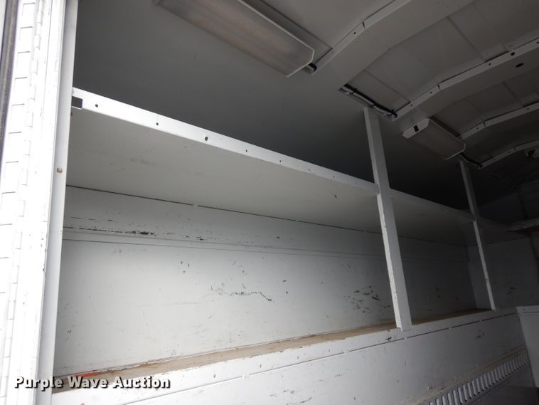 image for item DE4229 2007 Freightliner Sprinter 3500 utility van