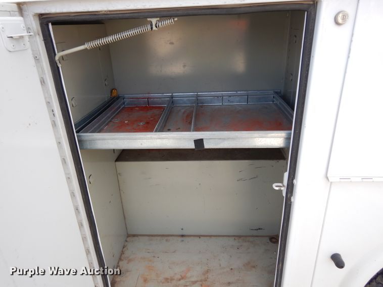 image for item DE4229 2007 Freightliner Sprinter 3500 utility van