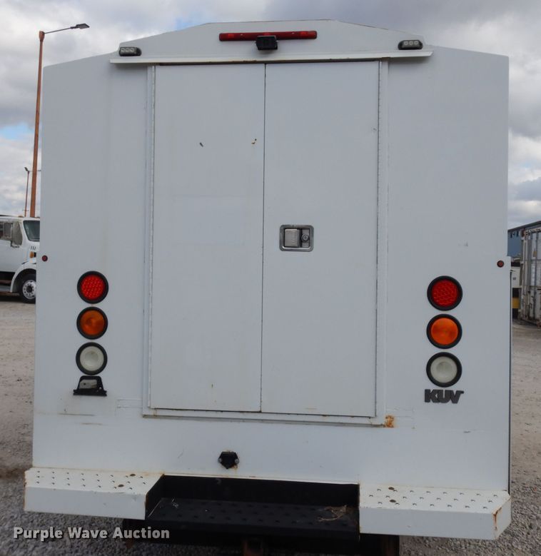 image for item DE4230 2007 Freightliner Sprinter 3500 utility van