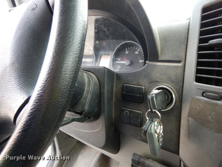 image for item DE4230 2007 Freightliner Sprinter 3500 utility van