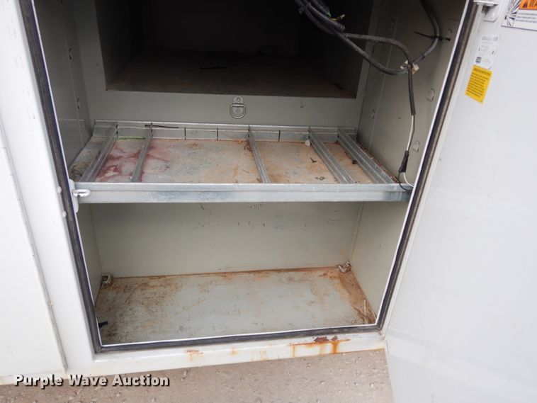 image for item DE4230 2007 Freightliner Sprinter 3500 utility van