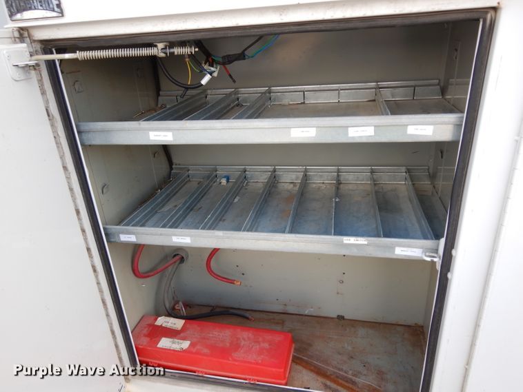 image for item DE4230 2007 Freightliner Sprinter 3500 utility van