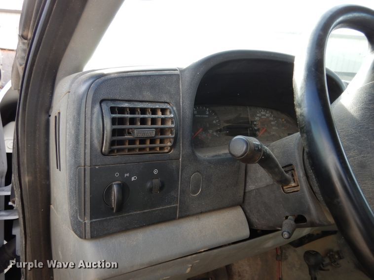 image for item DE4292 2007 Ford F450 Super Duty XL flatbed truck