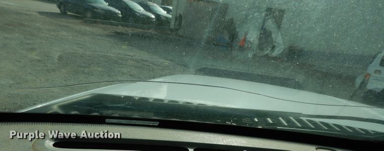 image for item DE4292 2007 Ford F450 Super Duty XL flatbed truck