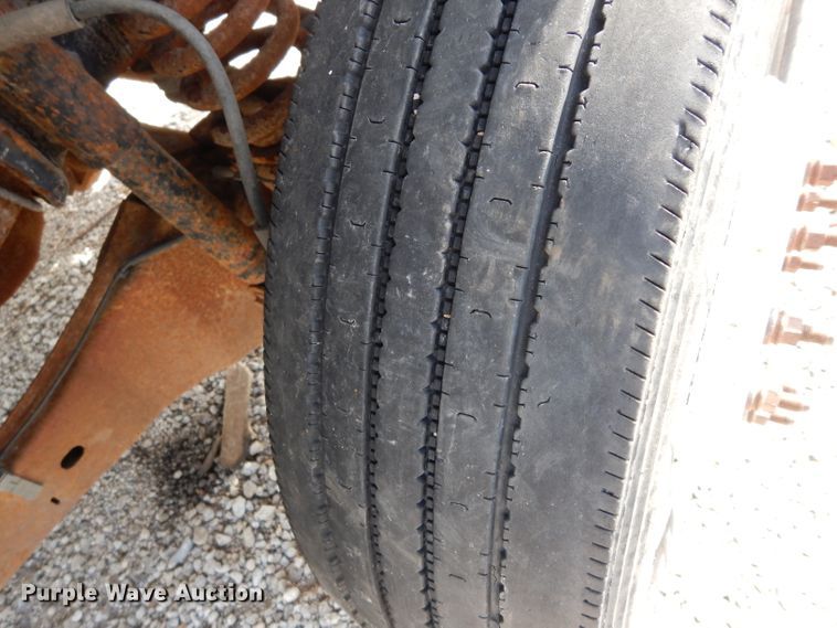 image for item DE4292 2007 Ford F450 Super Duty XL flatbed truck