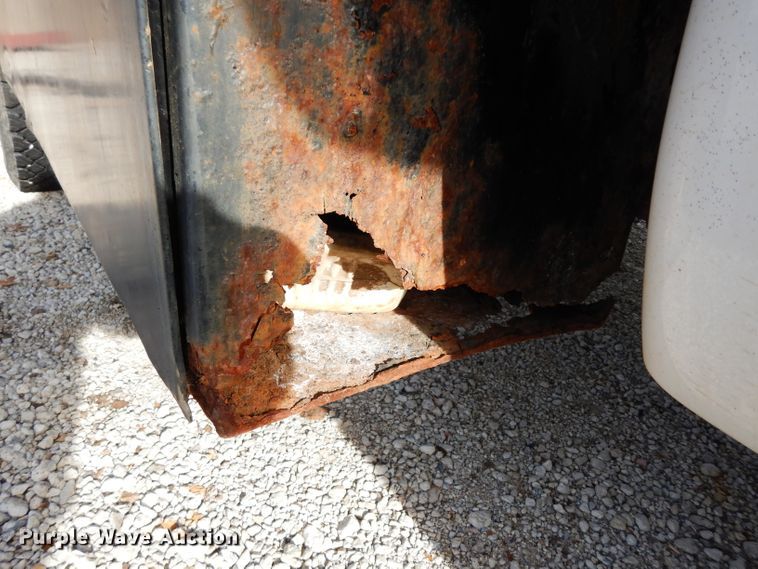 image for item DE4292 2007 Ford F450 Super Duty XL flatbed truck