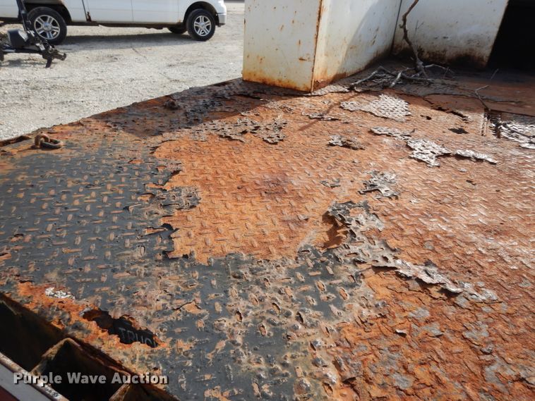 image for item DE4292 2007 Ford F450 Super Duty XL flatbed truck