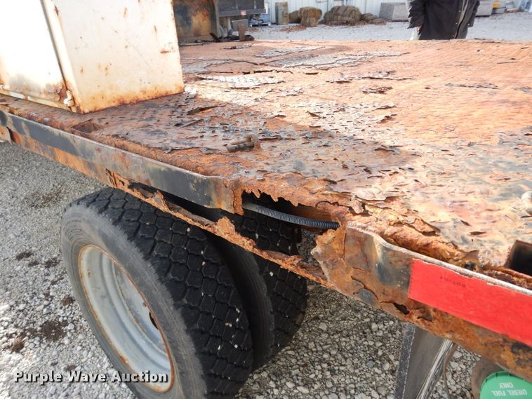 image for item DE4292 2007 Ford F450 Super Duty XL flatbed truck