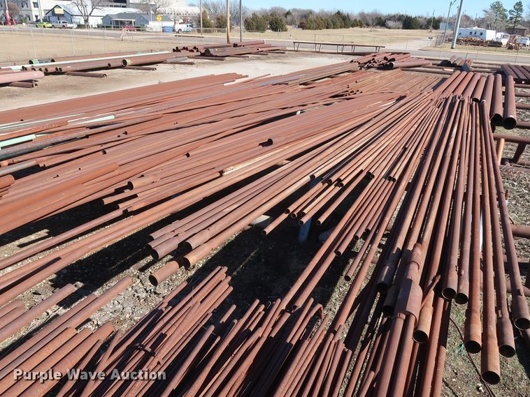 image for item DG7061 Approximately 140 pipes