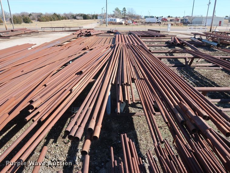 image for item DG7061 Approximately 140 pipes