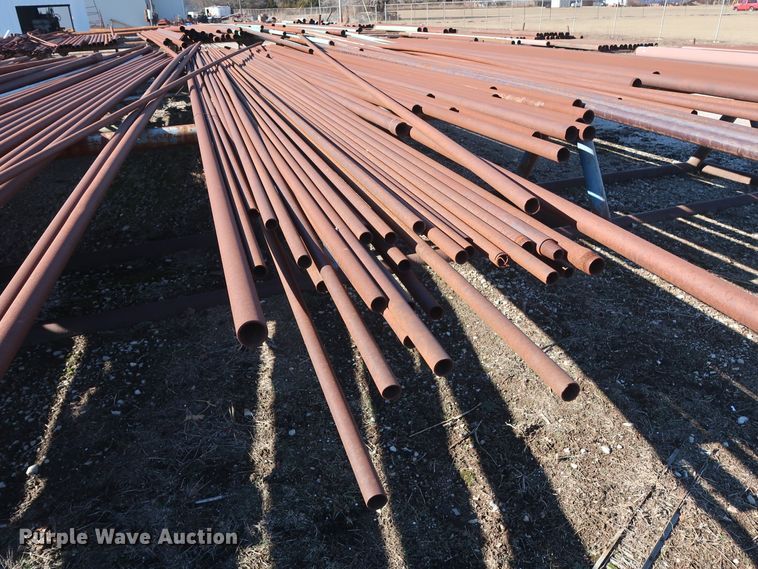 image for item DG7061 Approximately 140 pipes