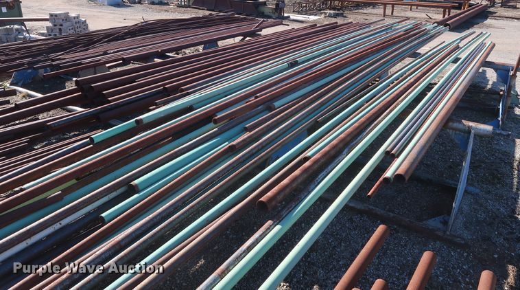 image for item DG7067 Approximately 260 pipes