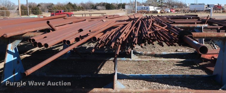 image for item DG7067 Approximately 260 pipes