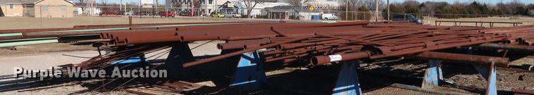 image for item DG7067 Approximately 260 pipes