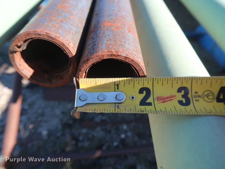 image for item DG7067 Approximately 260 pipes