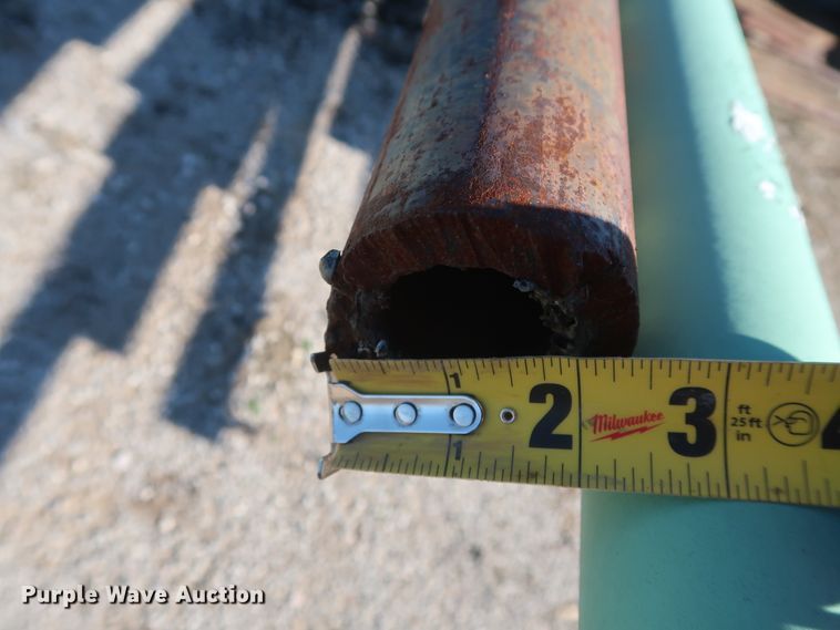 image for item DG7067 Approximately 260 pipes