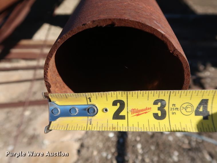 image for item DG7067 Approximately 260 pipes