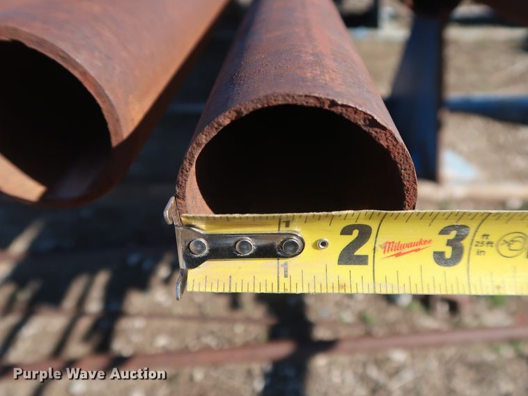 image for item DG7067 Approximately 260 pipes