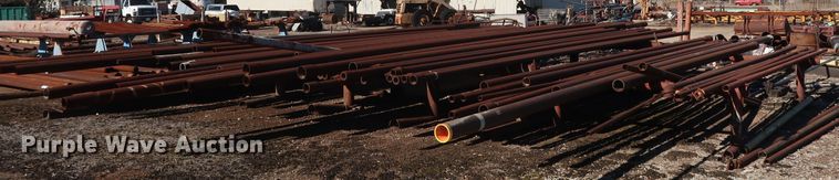 image for item DG7070 Approximately 125 pipes