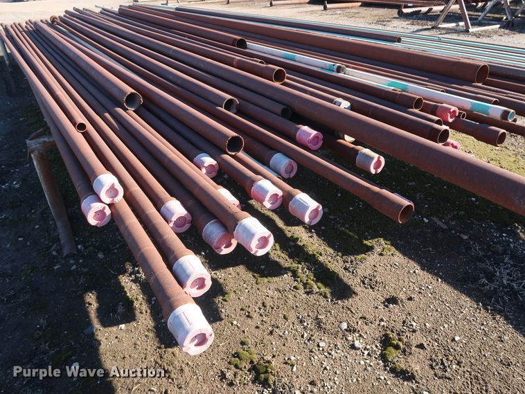 image for item DG7076 Approximately 100 pipes