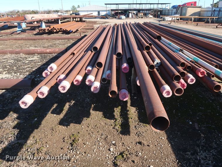 image for item DG7076 Approximately 100 pipes