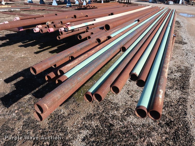 image for item DG7076 Approximately 100 pipes