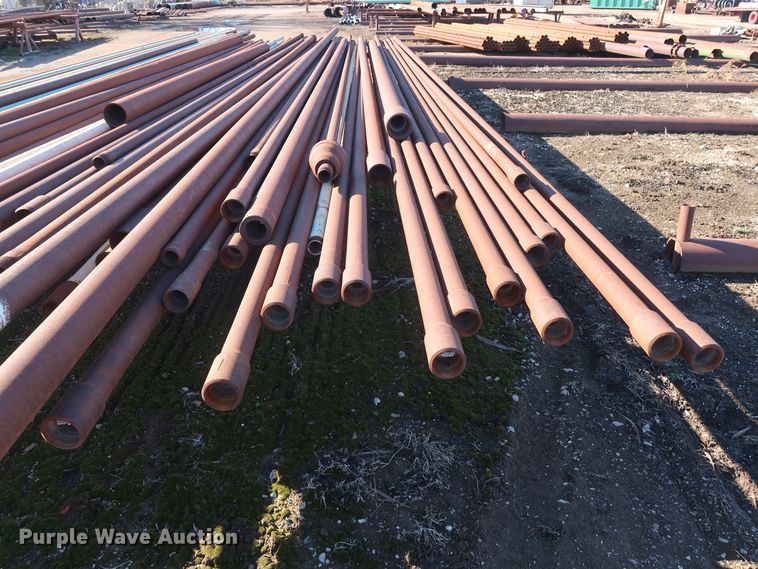 image for item DG7076 Approximately 100 pipes