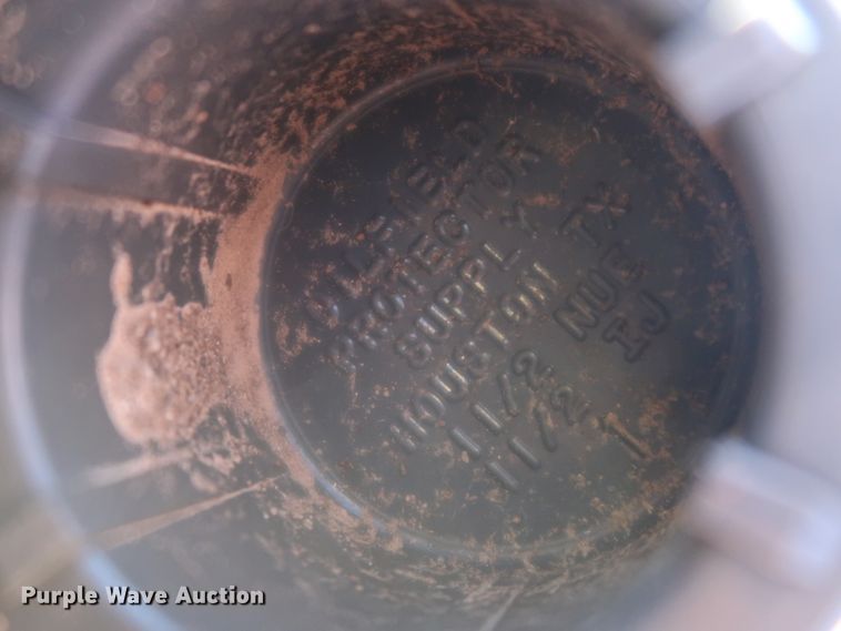 image for item DG7080 Approximately 75 31'L x 1.5" collared threaded oilfield tubing pipes