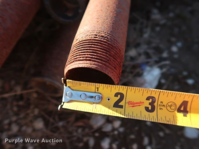 image for item DG7080 Approximately 75 31'L x 1.5" collared threaded oilfield tubing pipes