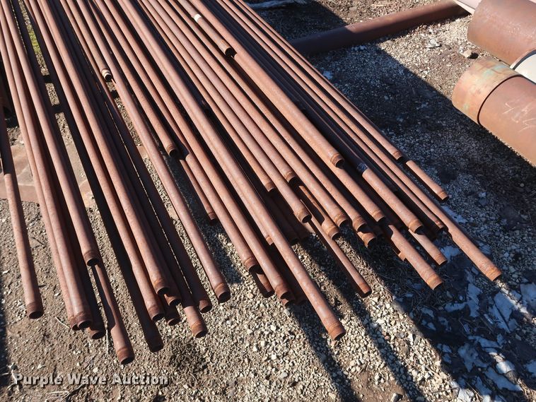 image for item DG7082 Approximately 75 31'L x 1 1/4" collared threaded oilfield tubing pipes