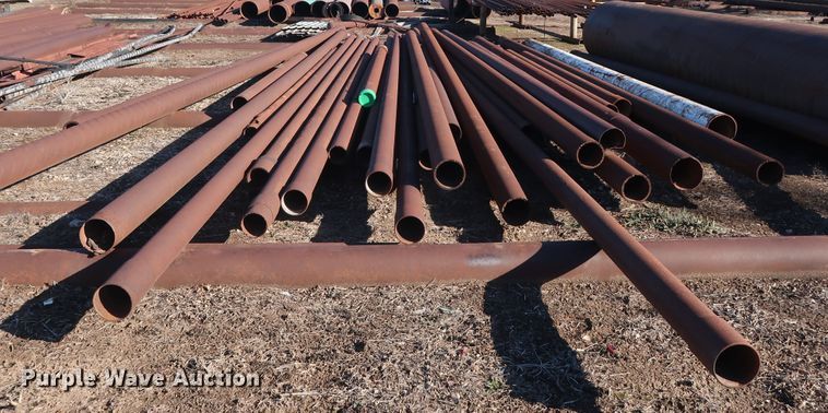 image for item DG7085 Approximately 28 pipes