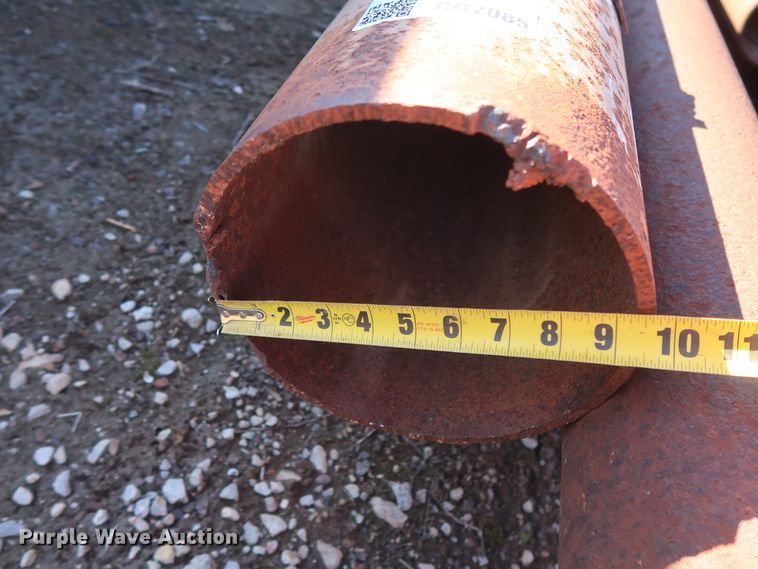 image for item DG7085 Approximately 28 pipes