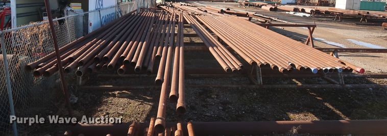 image for item DG7096 Approximately 53 31'L x 3.5" collared threaded oilfield tubing pipes
