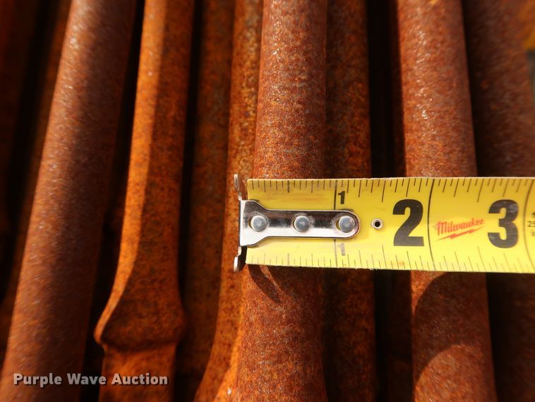 image for item DG7103 Approximately 160 25'L x 7/8" threaded sucker rods