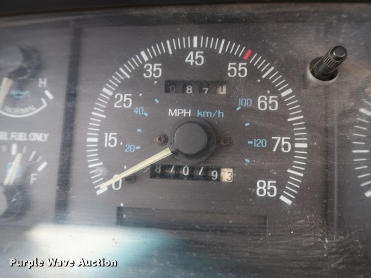 image for item DH0789 1991 Ford F450 Super Duty flatbed truck