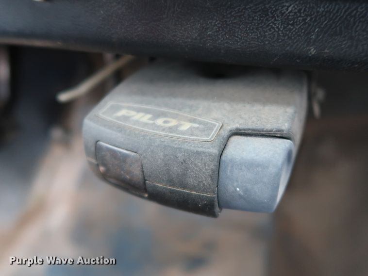 image for item DH0789 1991 Ford F450 Super Duty flatbed truck