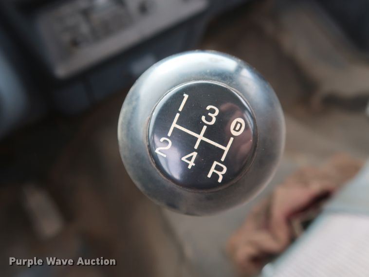 image for item DH0789 1991 Ford F450 Super Duty flatbed truck