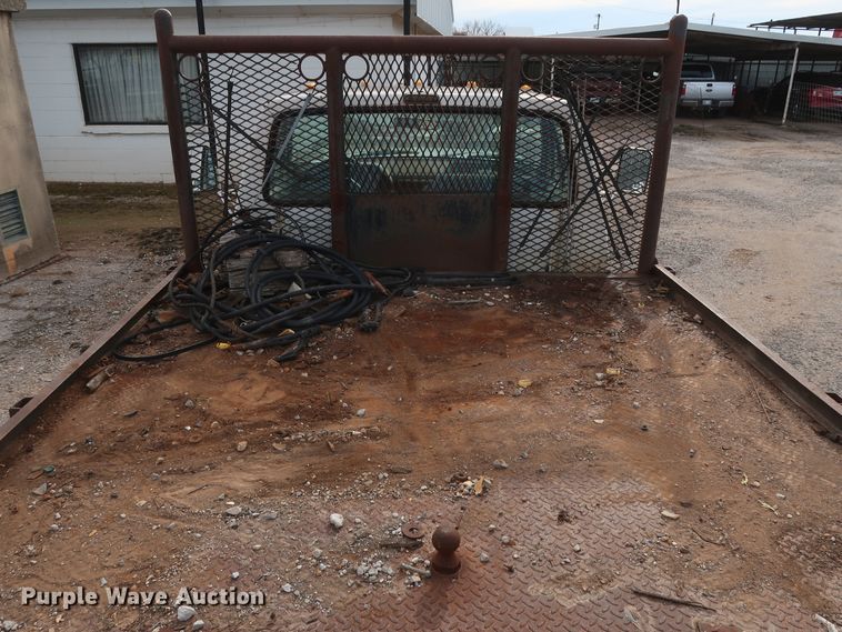 image for item DH0789 1991 Ford F450 Super Duty flatbed truck